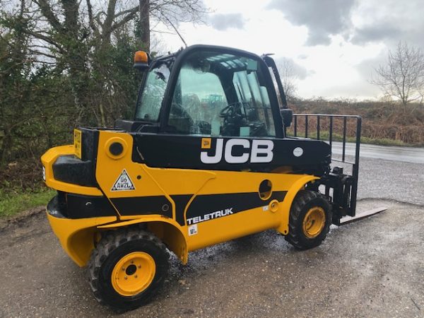 JCB 35D 4X4 Agri - Image 4